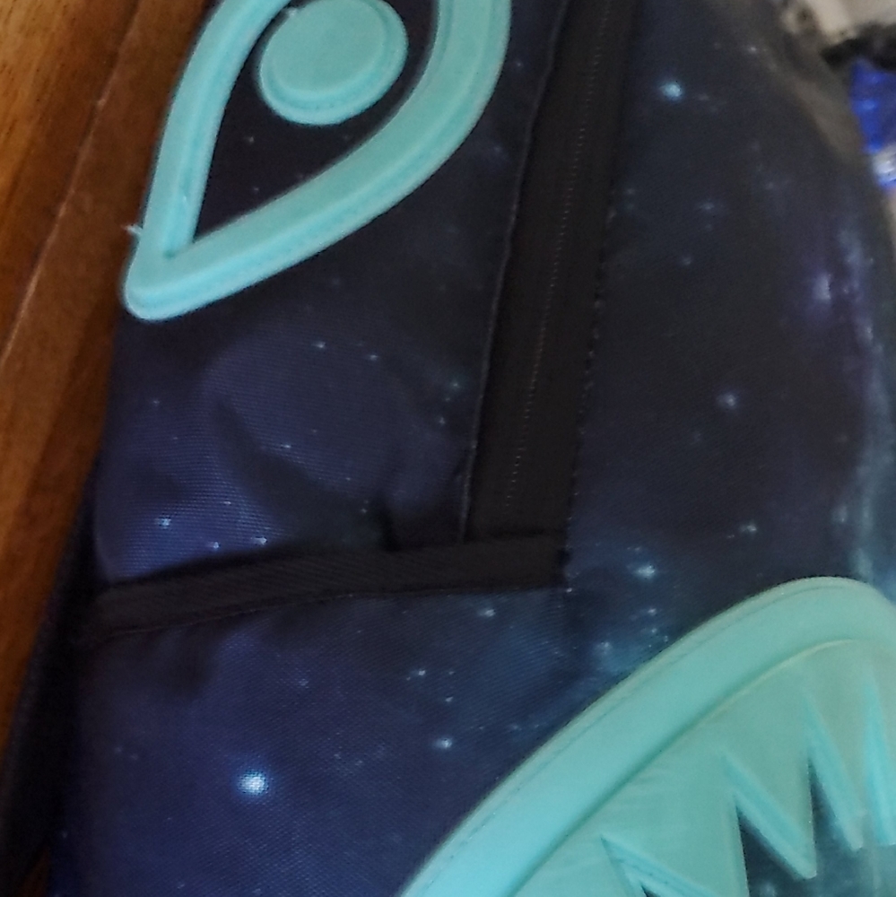 Backpack - Picture 2 of 4